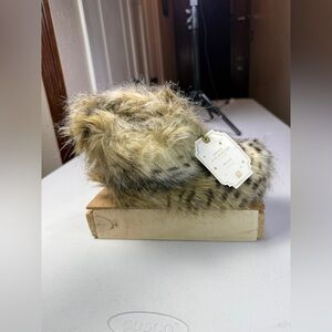 NWT Pottery Barn Faux Fur Booties** Tan Brown** Sz S